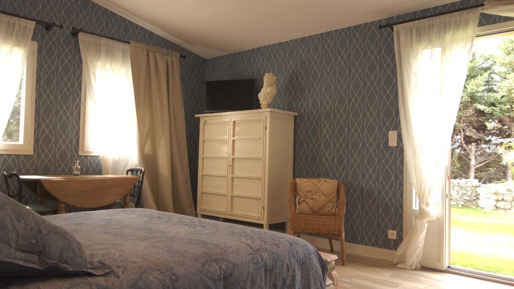 La Petite Girondine, La Suite... Pujols  Habitación foto