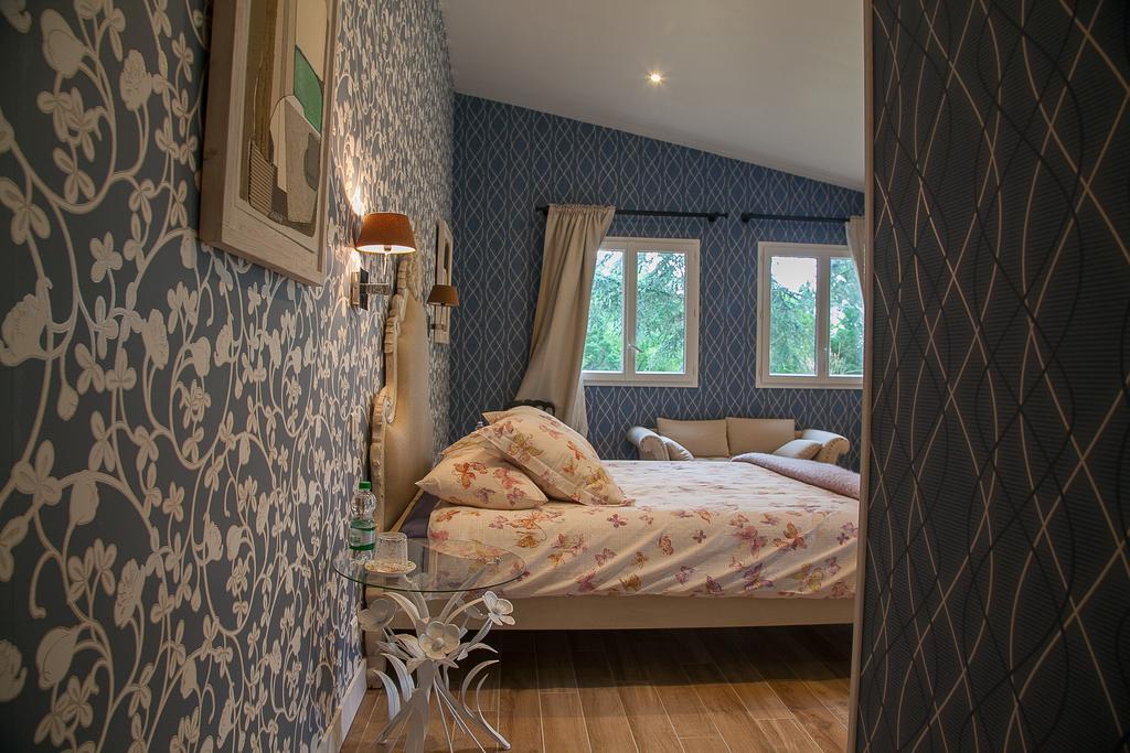 La Petite Girondine, La Suite... Pujols  Exterior foto